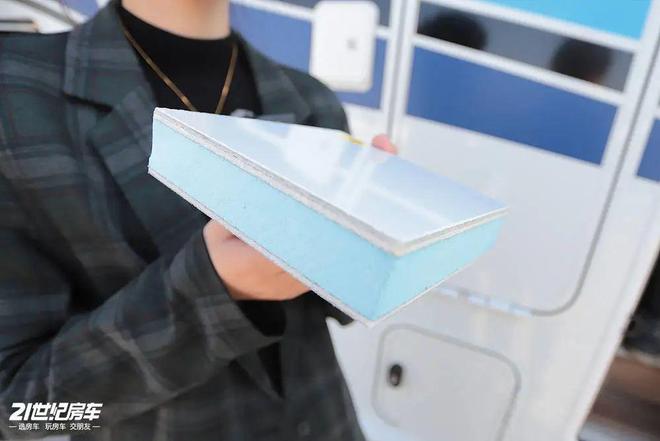 |全面进化!威尼斯房车亮相北京展pg模拟器电脑版912北京房车展(图14) |全面进化!威尼斯房车亮相北京展pg模拟器电脑版912北京房车展(图14)