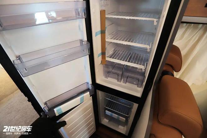 |全面进化!威尼斯房车亮相北京展pg模拟器电脑版912北京房车展(图13) |全面进化!威尼斯房车亮相北京展pg模拟器电脑版912北京房车展(图13)