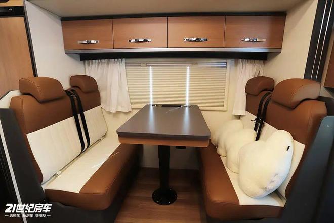 |全面进化!威尼斯房车亮相北京展pg模拟器电脑版912北京房车展(图20) |全面进化!威尼斯房车亮相北京展pg模拟器电脑版912北京房车展(图20)